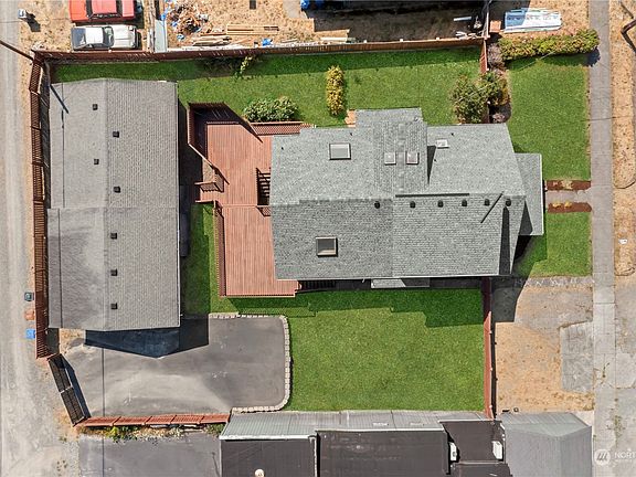3rd image of 4323 N Ferdinand Street