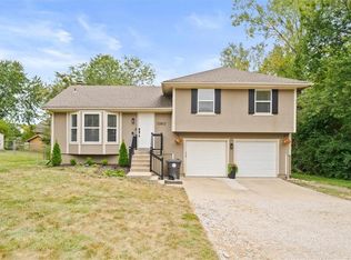 15803 Lawrence Ave, Belton, MO 64012