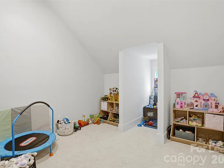 5408 Carmel Rd — Photo 36