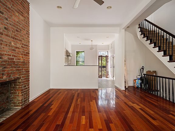 2nd image of 248 Dean St #2
