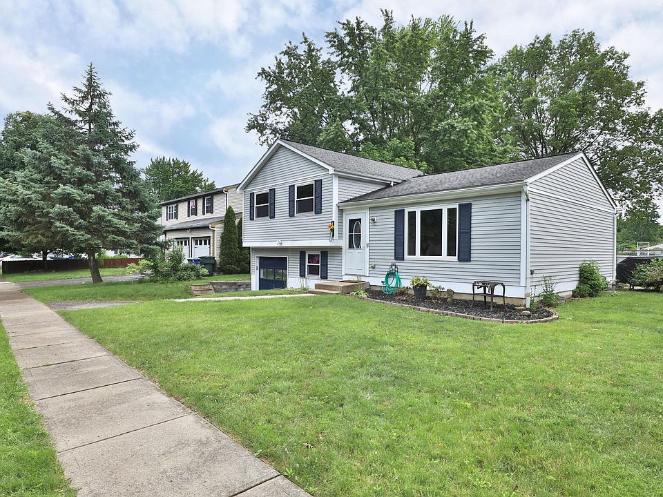 1st image of 4127 Little Pine Dr