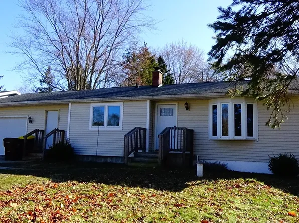 253 Leaver St, Vernon, MI 48476