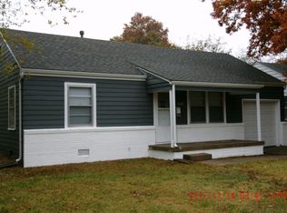 645 S Drury Ln, Wichita, KS 67207