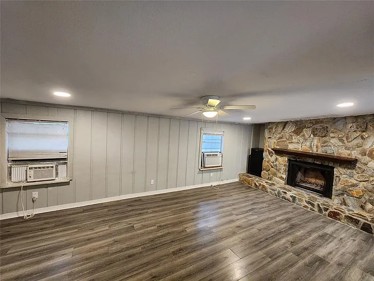 24815 Audrey Rd — Photo 8