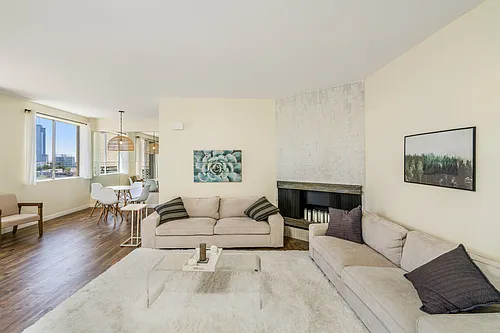 1378 S Beverly Blvd #404 Photo 1