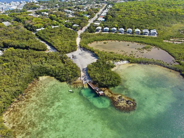 323 Bayview Ave, Key Largo, FL 33037