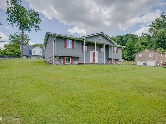 2nd image of 362 Easley Dr