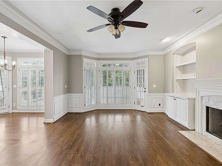 3296 Belmont Glen Dr SE — Photo 8