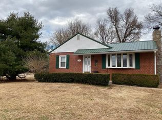 2439 W Oak St, Carthage, MO 64836