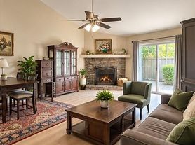 9505 Windswept Ln, Houston, TX
