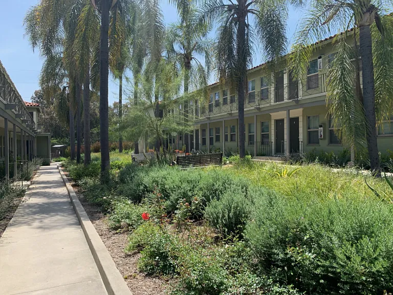 Ladera Apartments — Photo 6