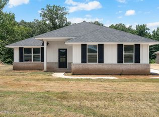 4185 W Olivia Cir, Olive Branch, MS 38654