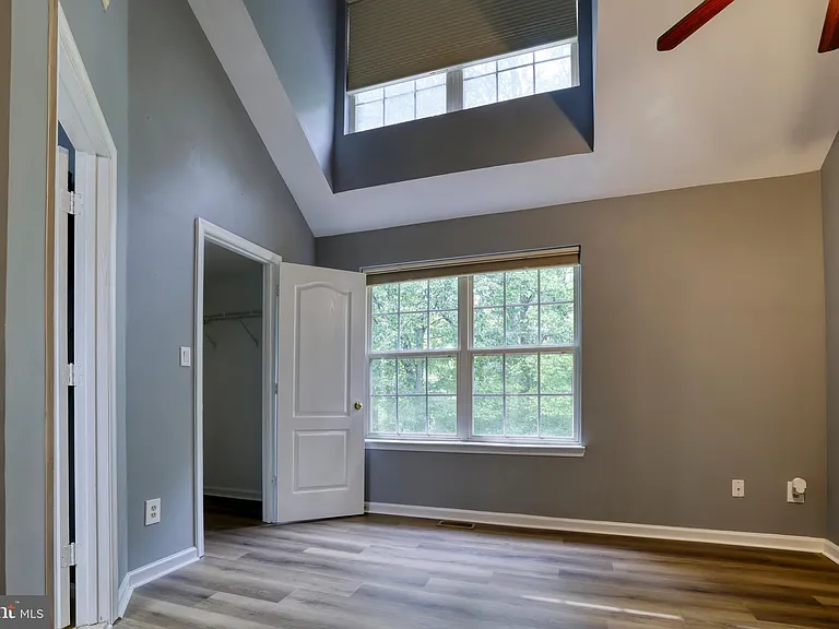 30 Flaxleaf Ct — Photo 15