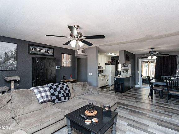 4th image of 2061 E BAYBERRY Avenue