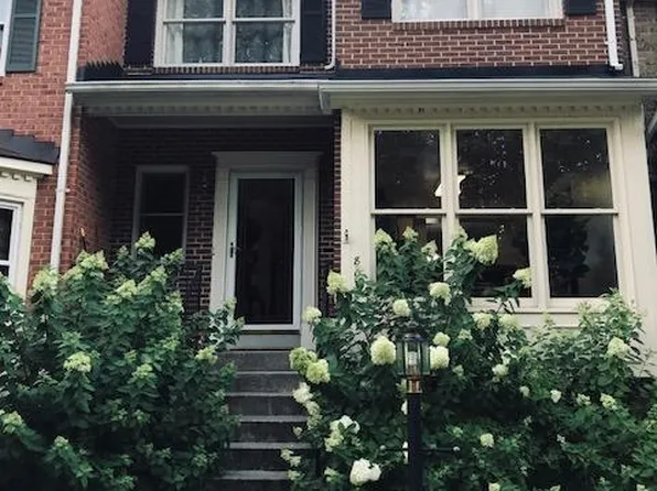 8039 Galla Knoll Cir, Springfield, VA 22153