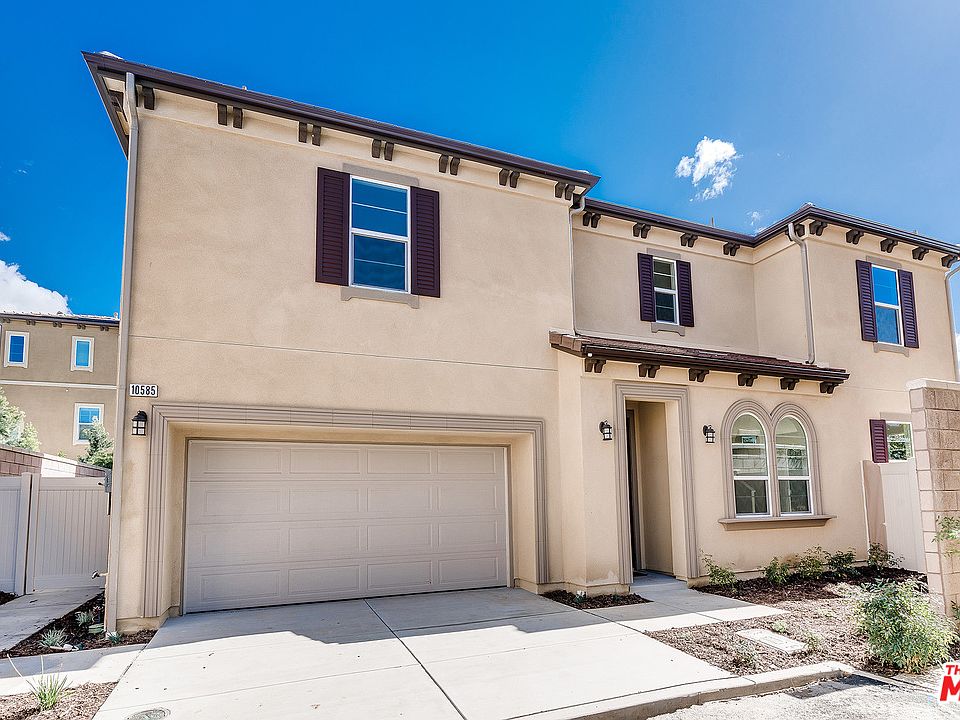 1st image of 10585 Fuschia Cir