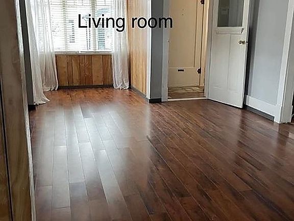 4th image of 3253 School Ave