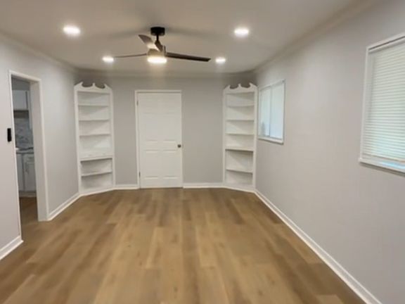 4th image of 2815 Lakewood Dr