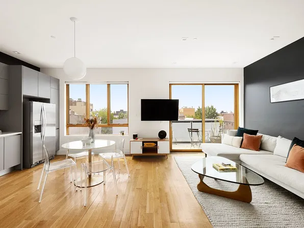 3 Ridgewood Pl #4, Brooklyn, NY 11237