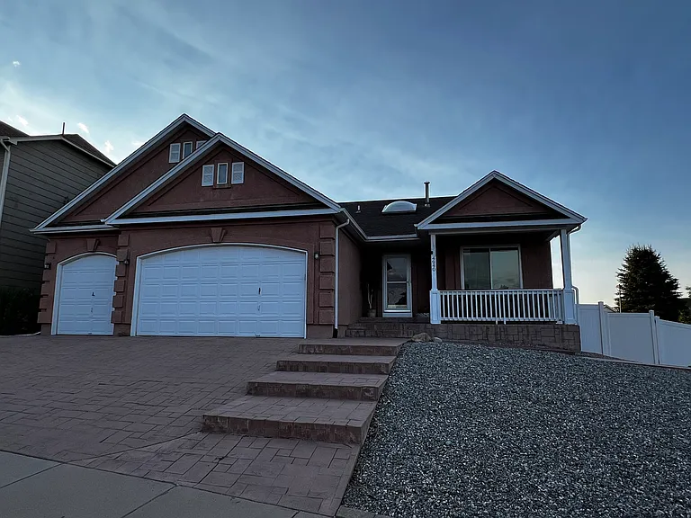 4940 Balsam St — Photo 1