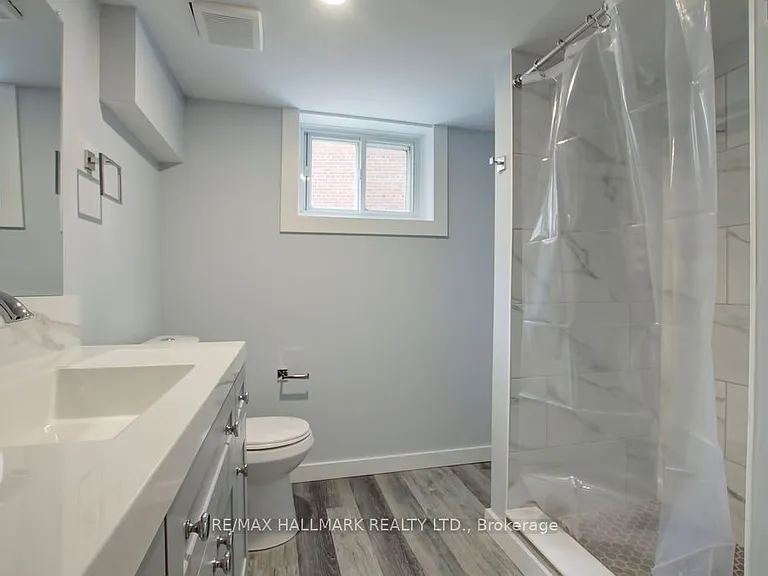 51 Stamford Sq S #BASEMENT — Photo 12