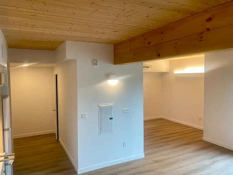 154 Broadway #210 — Photo 15