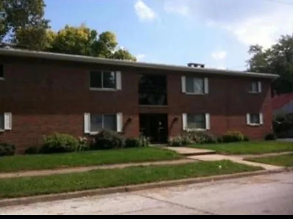 426 N 14th St #3, Quincy, IL 62301