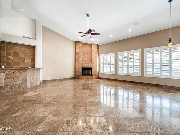 5th image of 6333 W DUBLIN Lane
