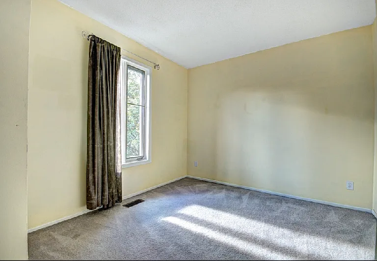 307 Ashton Ave #1 — Photo 4