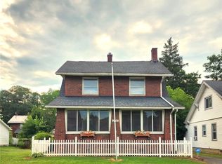 136 Rosemont Ave, Youngstown, OH 44515