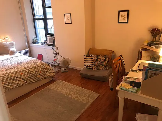 Rented by PMG Real Estate  | media 40