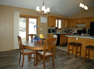 814 Pioneer Ave, Gillette, WY 82718