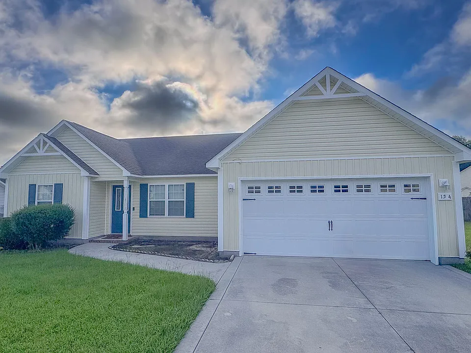 154 Louie Ln