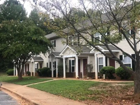 Cateland Place Apartments