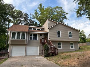1191 Autumn Ridge Dr, Marietta, GA 30066