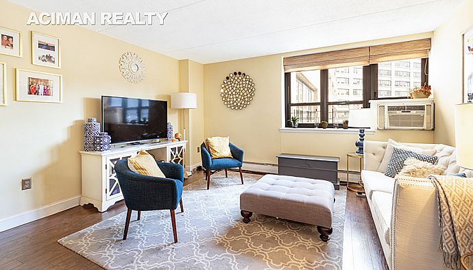 1st image of 220 Manhattan Ave APT 6A