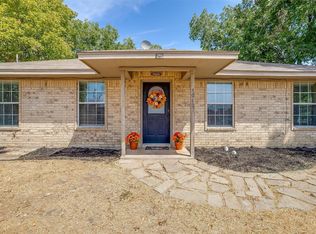 401 E 3rd St, Springtown, TX 76082
