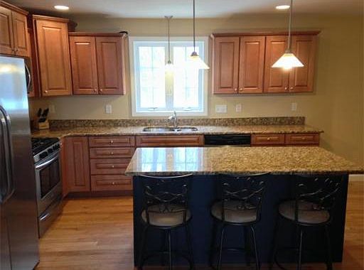 3rd image of 48 Magnavista Dr