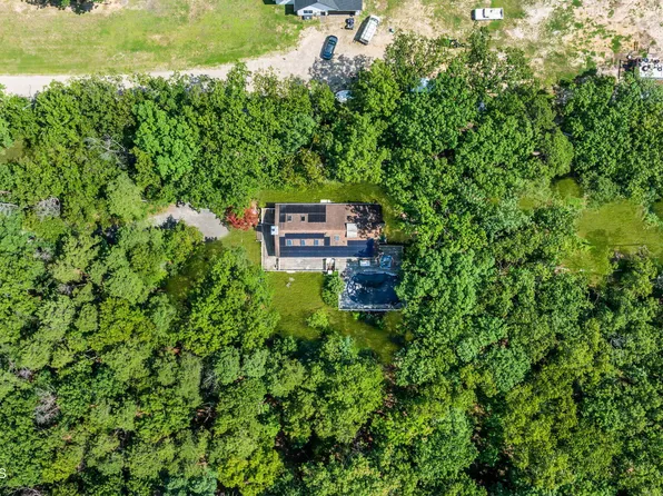 575 Whitecomb Avenue, Jackson, NJ 08527
