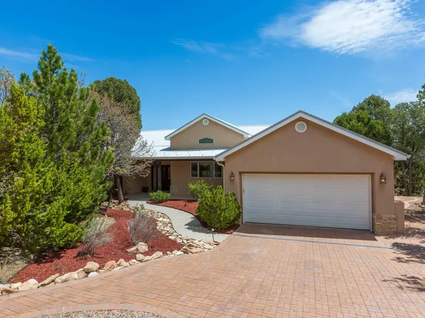 5 Teypana Ct, Tijeras, NM 87059