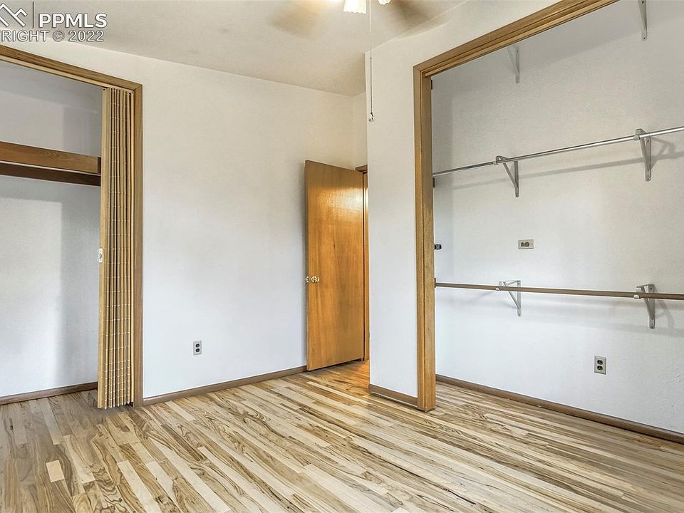 1st image of 910 Skyway Boulevard