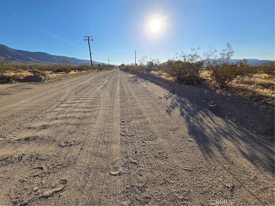2nd image of 0 Carson St #28