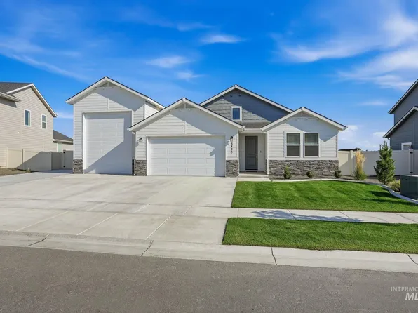 5480 E Bridal Veil Falls Dr, Nampa, ID 83686