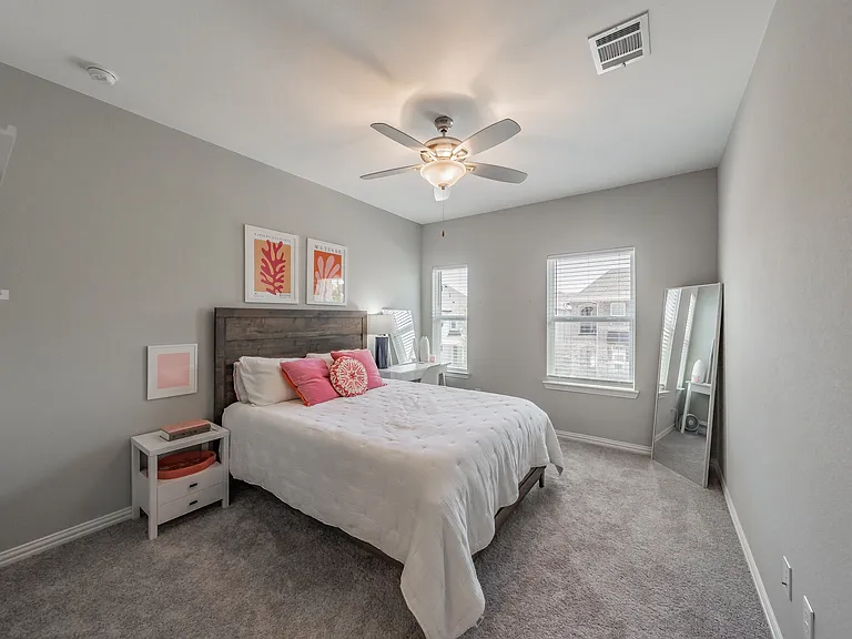 8055 Copper Way — Photo 10