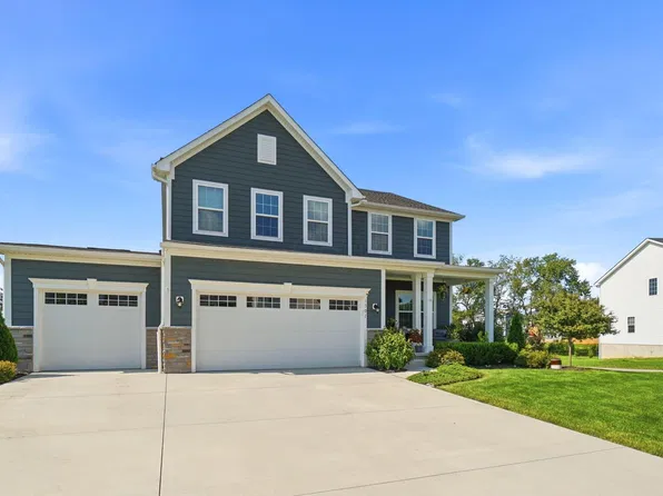 1302 Clover St, Sunbury, OH 43074