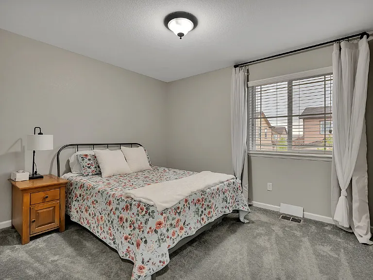 25062 E Cedar Pl — Photo 20