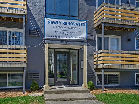 2nd image of 2557 Hackberry St #87d0d6bad