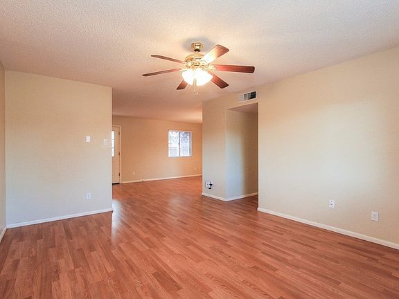 4th image of 3208 W Charleston Ave