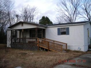1009 Fayetteville St, Smithfield, NC 27577