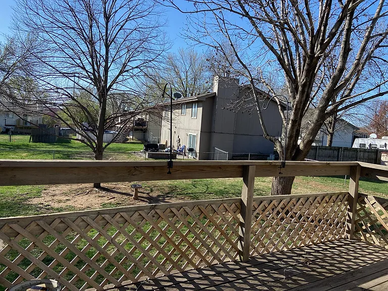 13835 Greenfield Rd — Photo 3